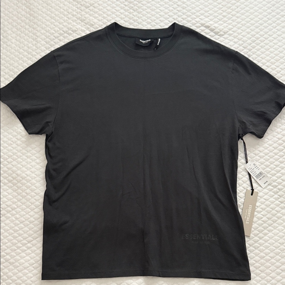 Essentials Black Men's Short Sleeve Tee